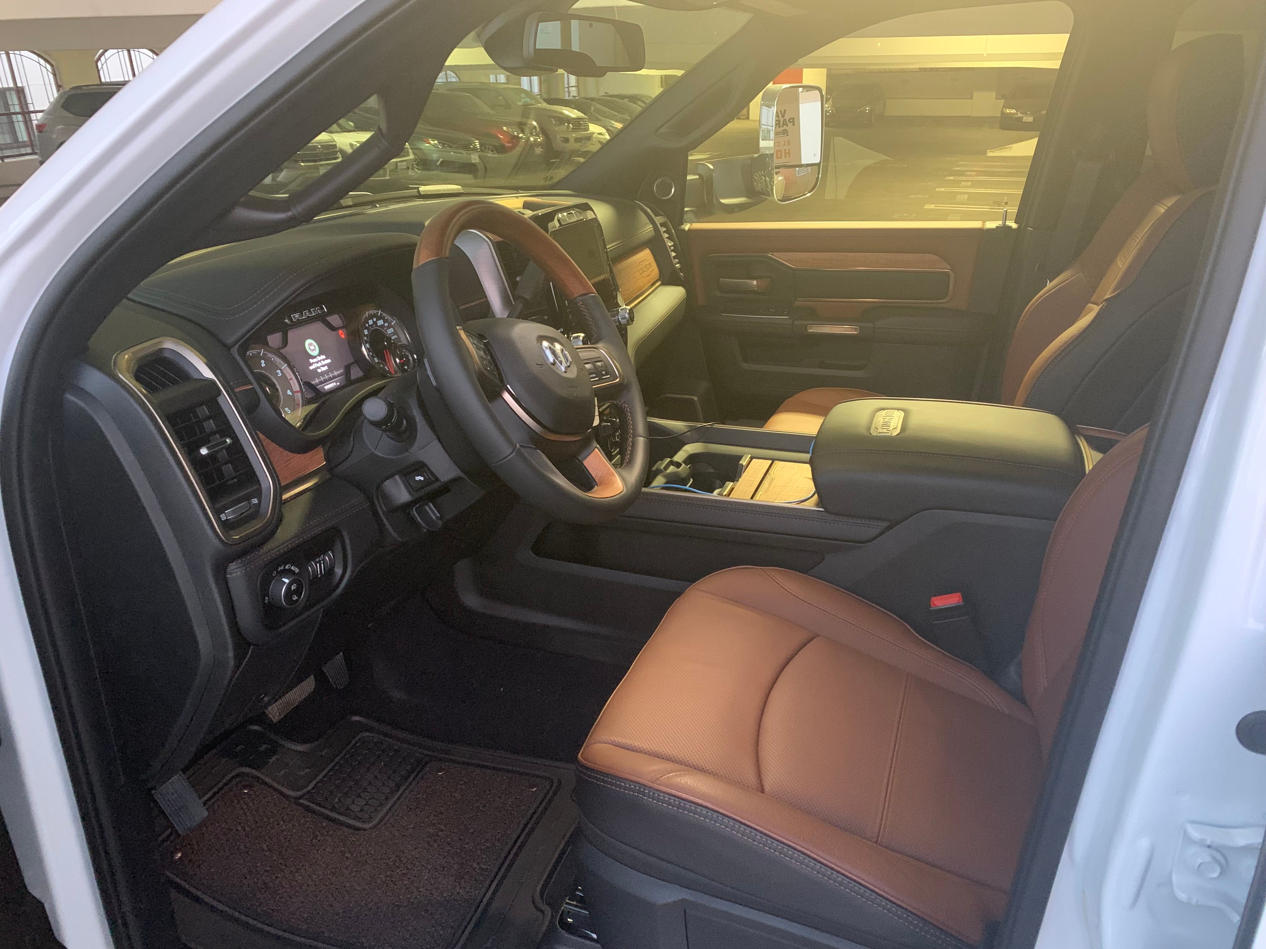 Used 2021 RAM 3500 Limited AWD/4WD image 4