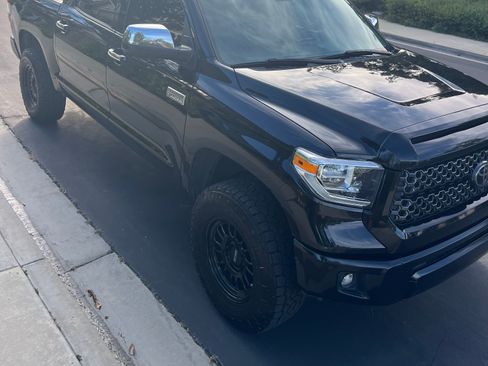 Used 2021 Toyota Tundra Platinum image 4