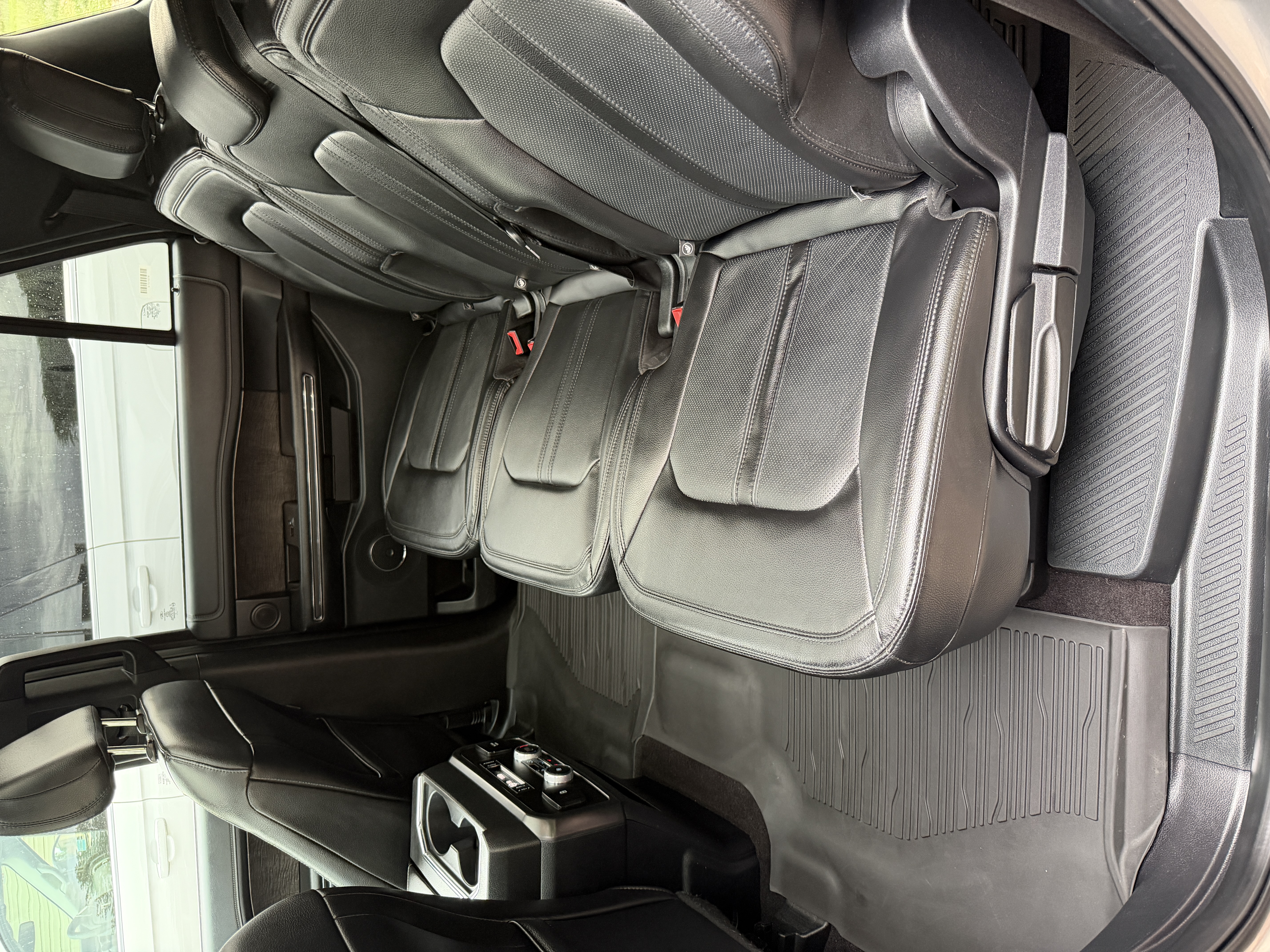 Used 2021 Ford Expedition Max Limited AWD/4WD image 16