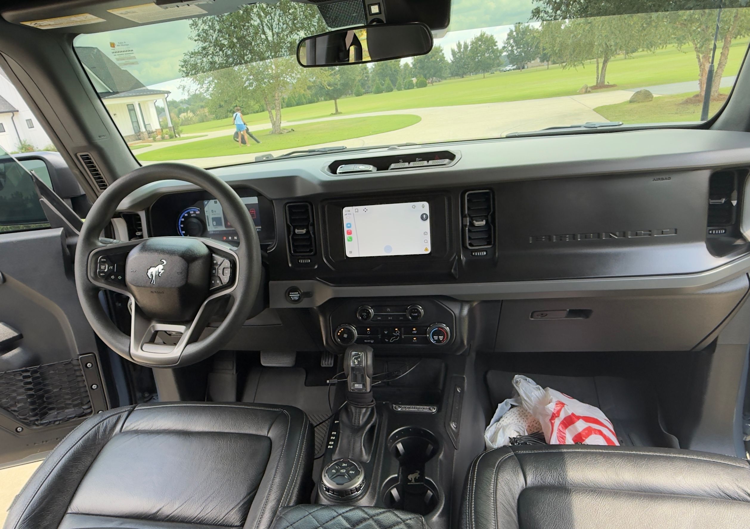 Used 2023 Ford Bronco 4-Door AWD/4WD image 11