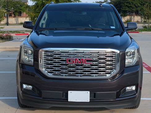 Used 2018 GMC Yukon Denali w/ Denali Ultimate Package image 11