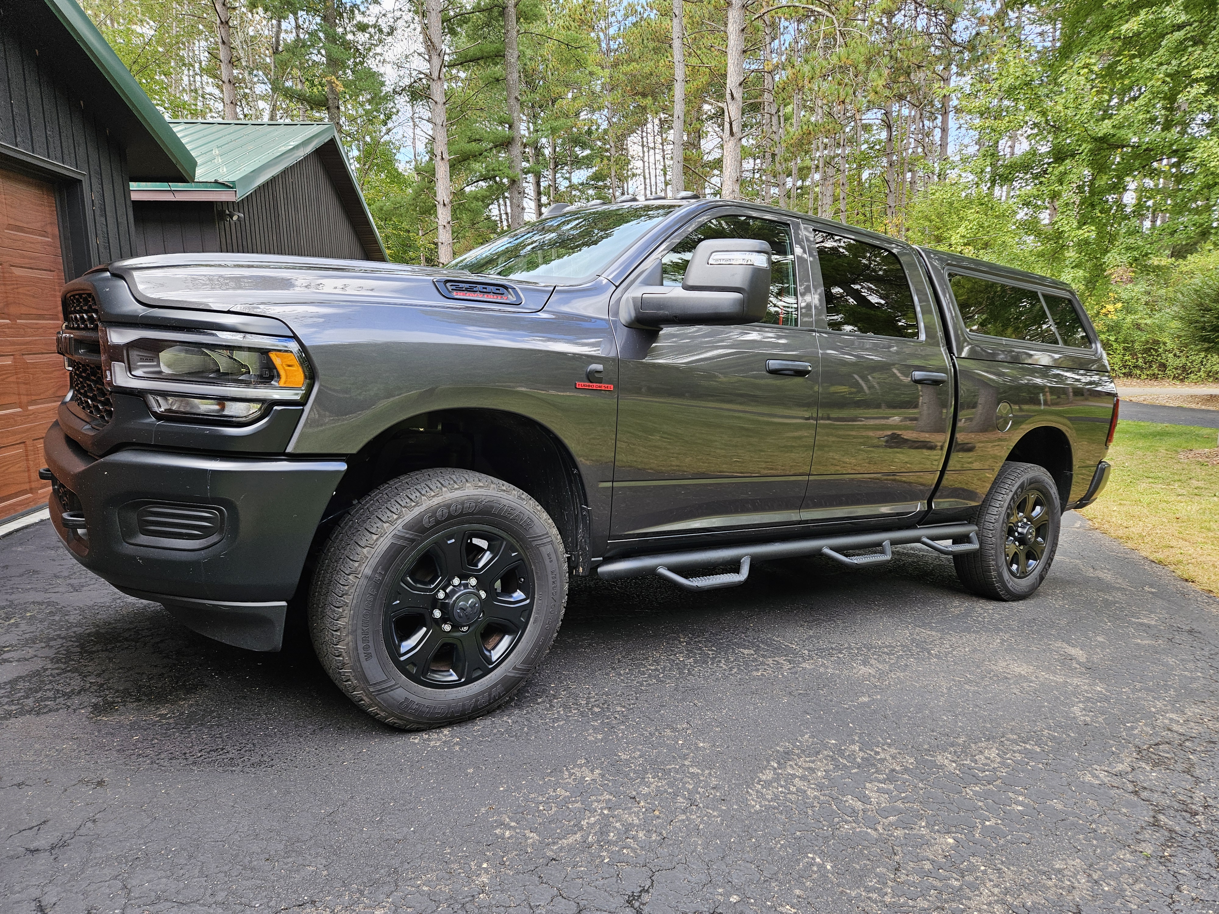 Used 2024 RAM 2500 Tradesman w/ Snow Chief Group AWD/4WD image 2