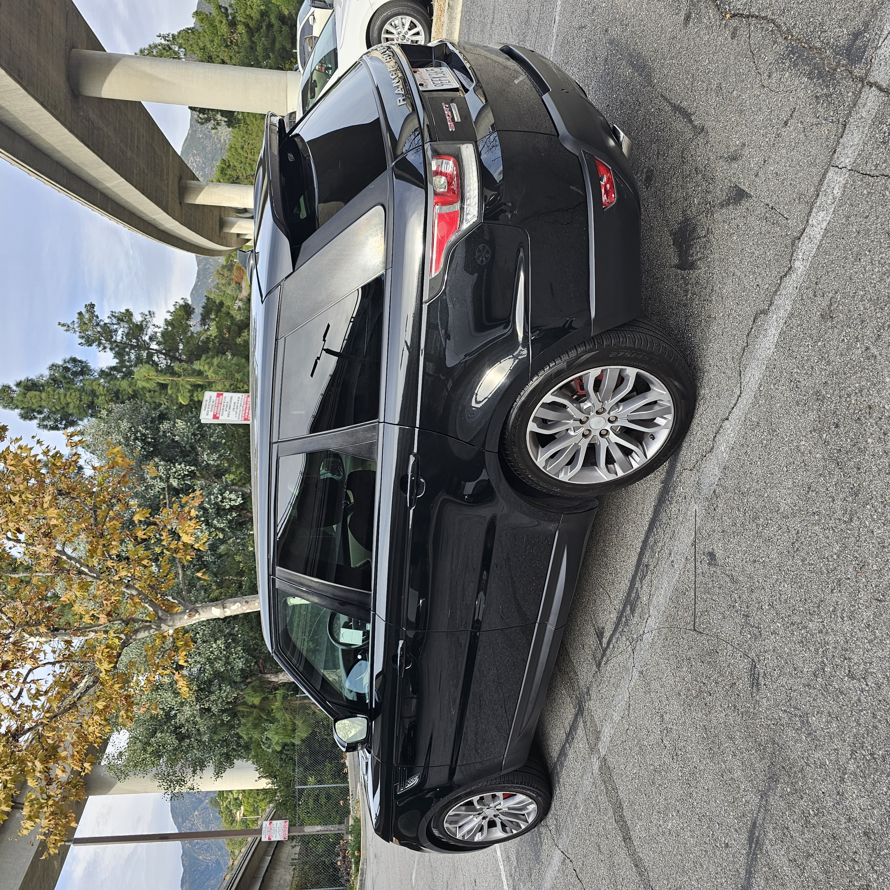 Used 2015 Land Rover Range Rover Sport Supercharged AWD/4WD image 9