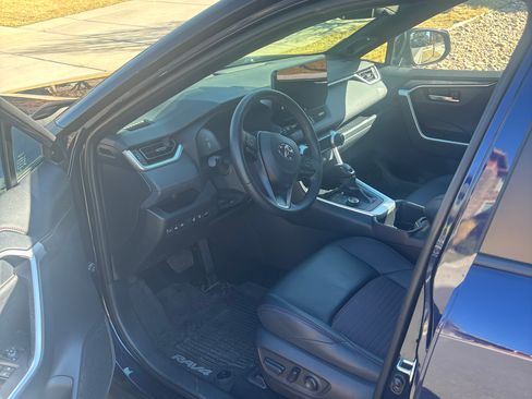 Used 2024 Toyota RAV4 XSE w/ Weather Package image 10