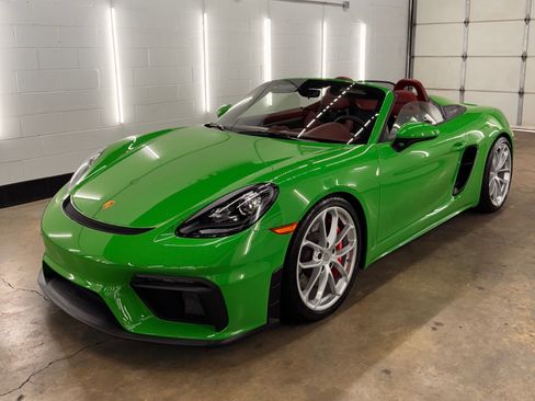 Used 2022 Porsche 718 Boxster Spyder image 1