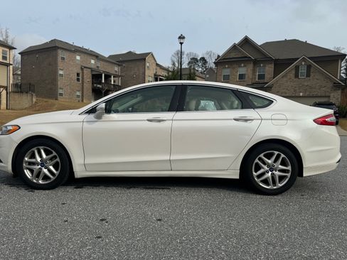 Used 2013 Ford Fusion SE image 5