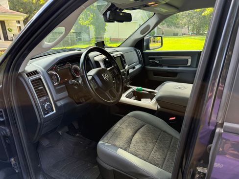 Used 2017 RAM 1500 Big Horn AWD/4WD image 6
