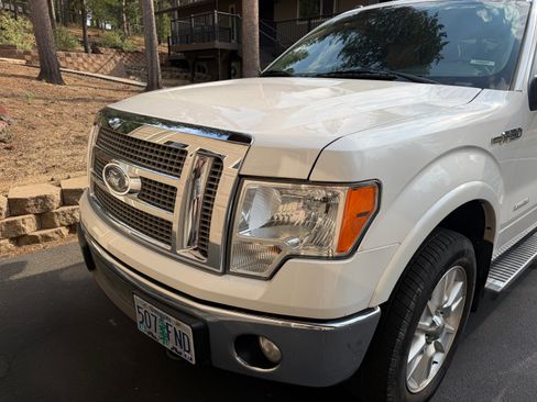 Used 2011 Ford F150 Lariat w/ Lariat Plus Pkg AWD/4WD image 5