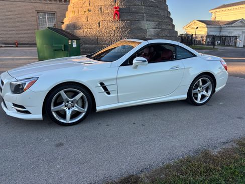 Used 2013 Mercedes-Benz SL 550 image 9