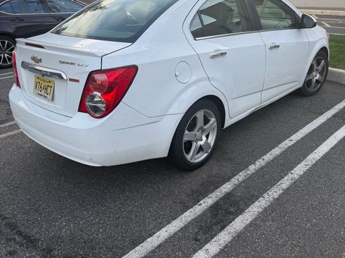 Used 2015 Chevrolet Sonic LTZ image 5