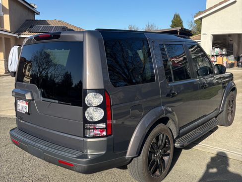 Used 2016 Land Rover LR4 HSE Silver Edition image 17