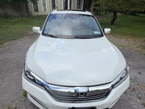 Used 2017 Honda Accord EX-L image 1