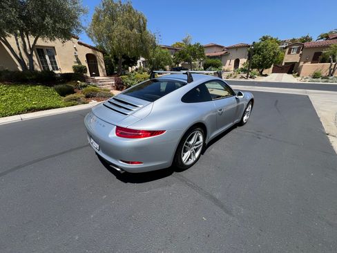 Used 2014 Porsche 911 Carrera image 5
