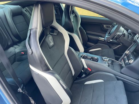 Used 2021 Ford Mustang Shelby GT500 w/ Technology Package image 10