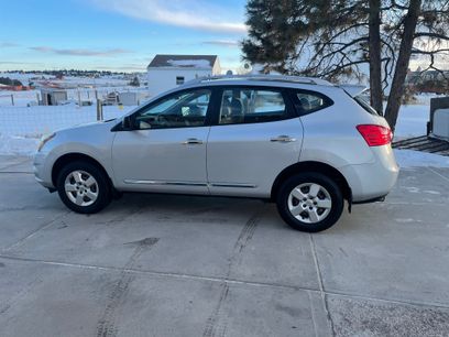 Used 2014 Nissan Rogue S w/ Convenience Package