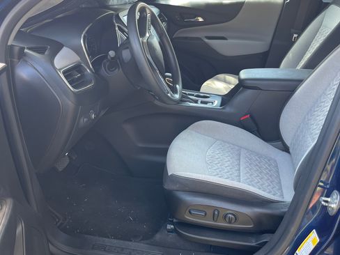 Used 2022 Chevrolet Equinox LT AWD/4WD image 8