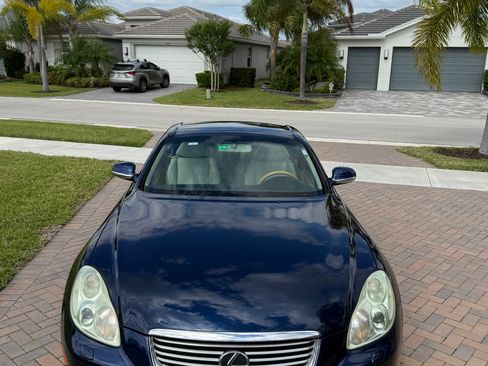 Used 2005 Lexus SC 430 Convertible RWD image 9