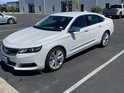 Used 2018 Chevrolet Impala Premier w/ Premier Confidence Package image 4