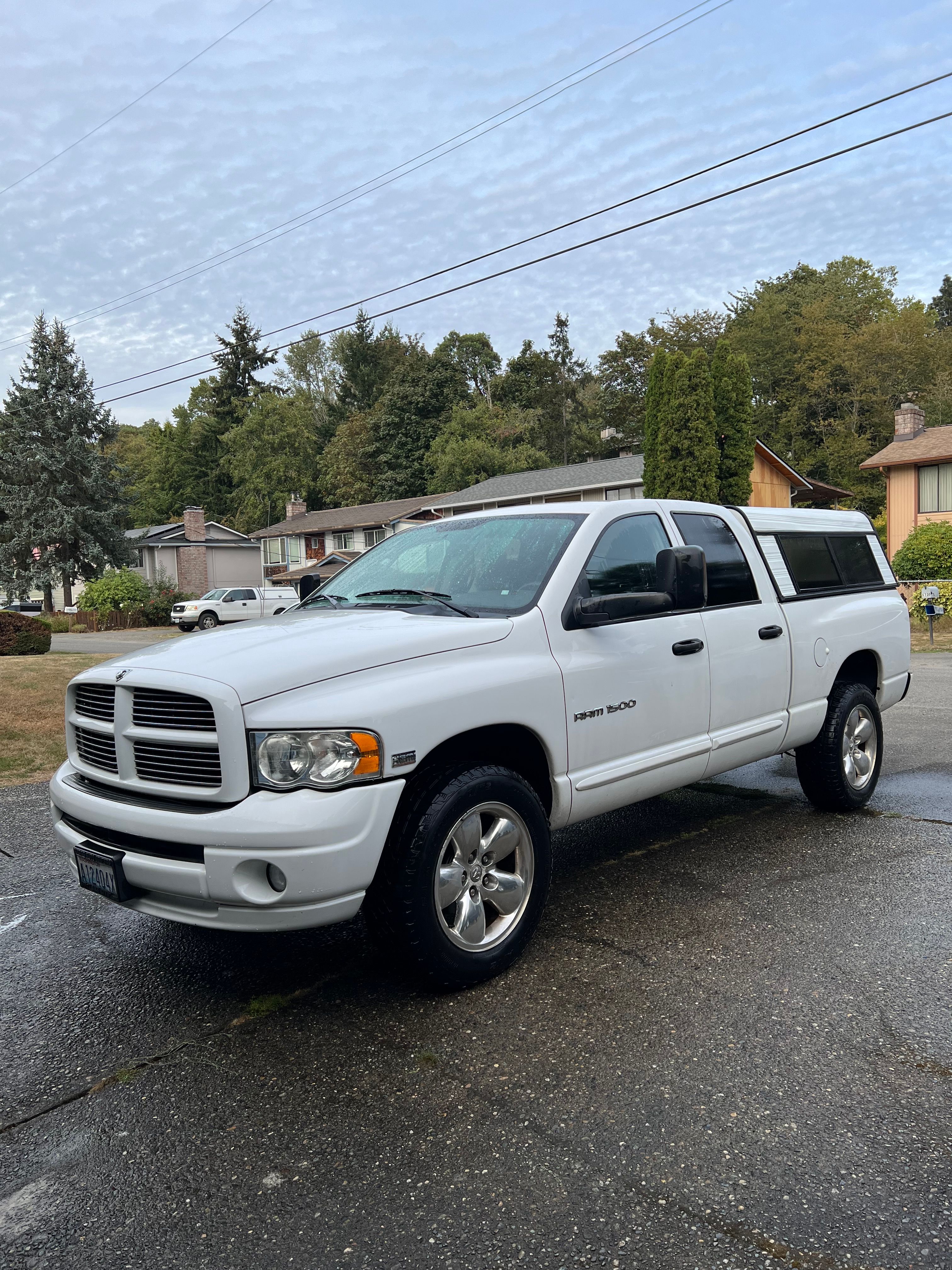 Used 2005 Dodge Ram 1500 Truck SLT w/ Sport Appearance Group AWD/4WD image 21