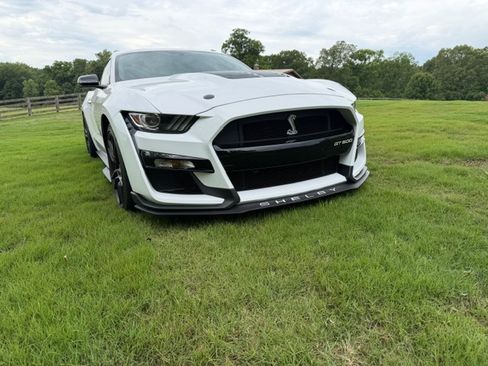 Used 2021 Ford Mustang Shelby GT500 w/ Technology Package RWD image 4