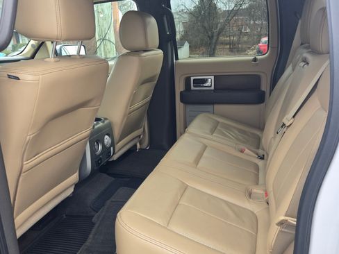 Used 2012 Ford F150 Lariat w/ Lariat Chrome Pkg image 8