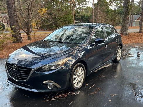 Used 2014 MAZDA MAZDA3 i Touring w/ Moonroof Package 1 image 2