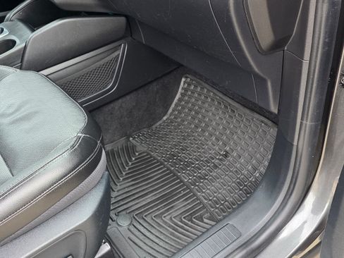 Used 2020 Ford Escape Titanium w/ Titanium Premium Package 2.0 image 14