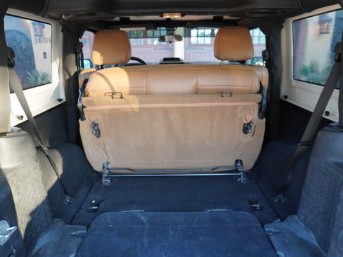Used 2012 Jeep Wrangler Sport w/ Connectivity Group AWD/4WD image 24