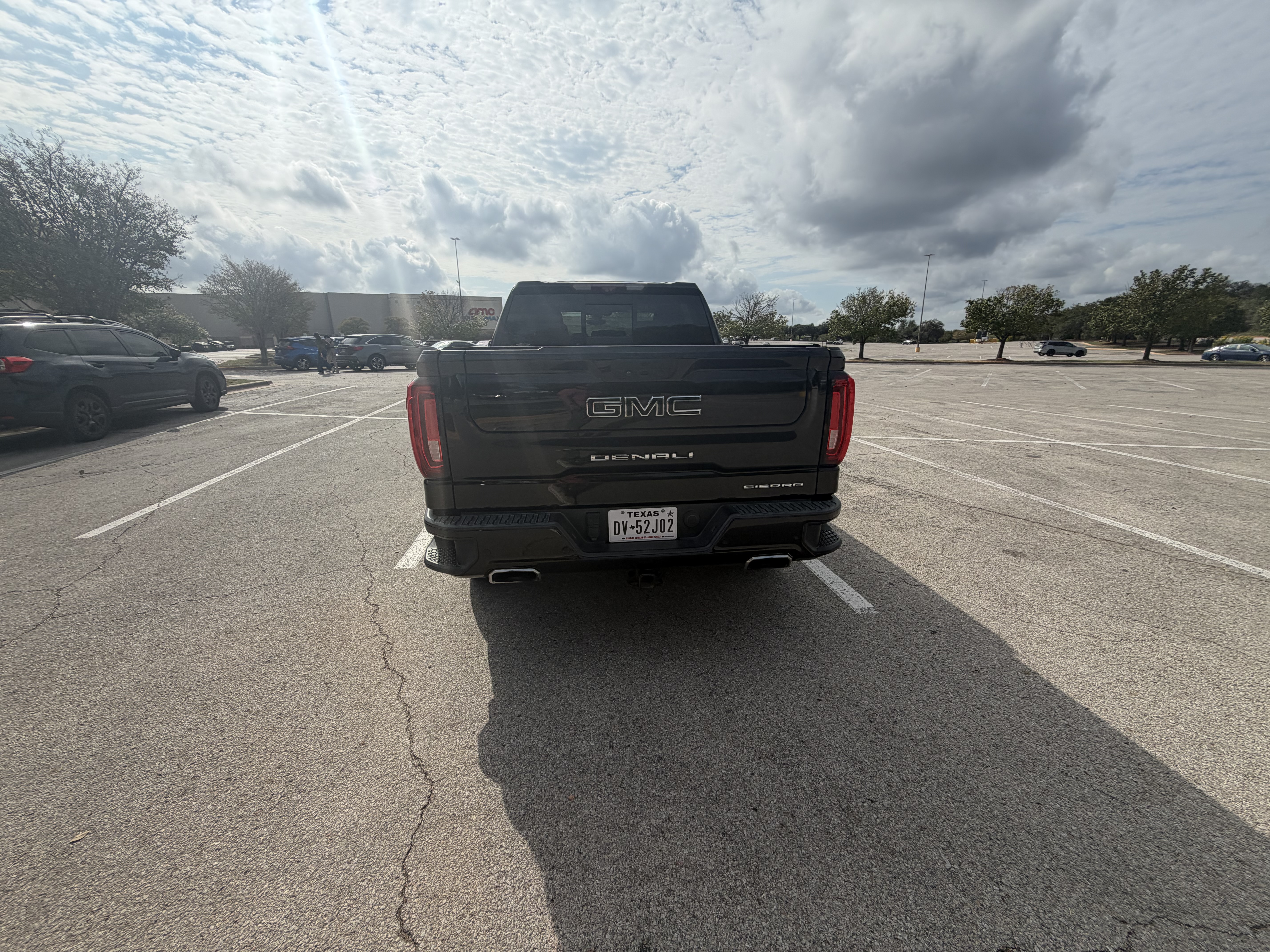 Used 2020 GMC Sierra 1500 Denali w/ Denali Ultimate Package AWD/4WD image 5