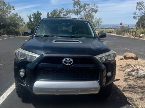 Used 2015 Toyota 4Runner Trail AWD/4WD image 1