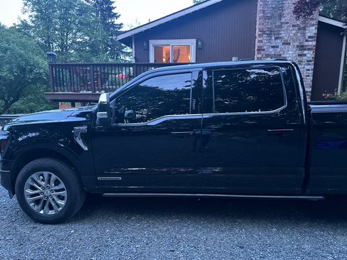 Used 2024 Ford F150 King Ranch w/ FX4 Off-Road Package AWD/4WD image 4