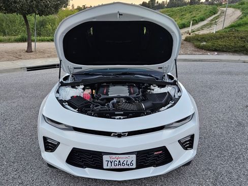 Used 2017 Chevrolet Camaro SS image 22