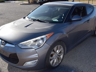 Used 2012 Hyundai Veloster w/ Style Pkg