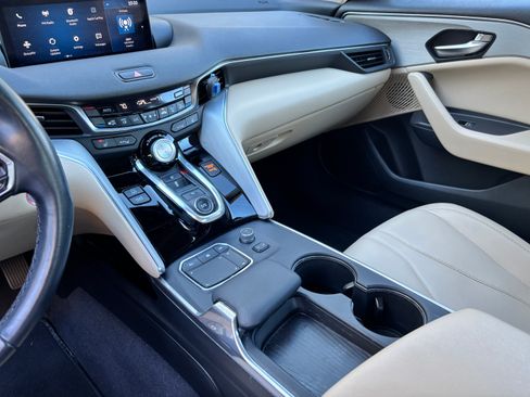 Used 2021 Acura TLX image 11