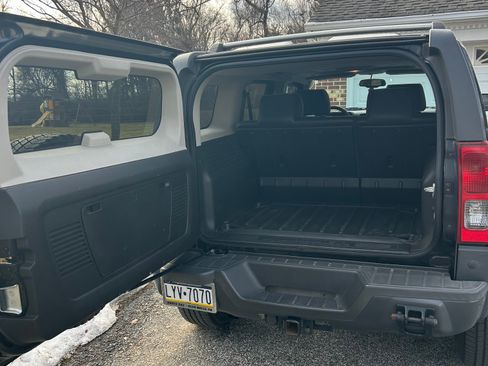 Used 2008 HUMMER H3 Luxury image 4