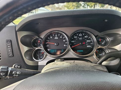 Used 2011 Chevrolet Silverado 1500 LT w/ All-Star Edition image 2