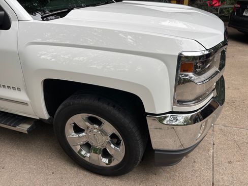 Used 2018 Chevrolet Silverado 1500 LTZ w/ Sport Package AWD/4WD image 6