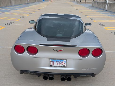 Used 2008 Chevrolet Corvette Coupe w/ Preferred Equipment Group image 8