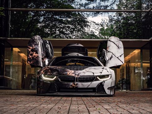 Used 2019 BMW i8 Coupe image 11