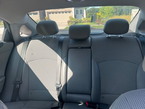 Used 2014 Hyundai Sonata SE w/ Premium Package 04 image 6