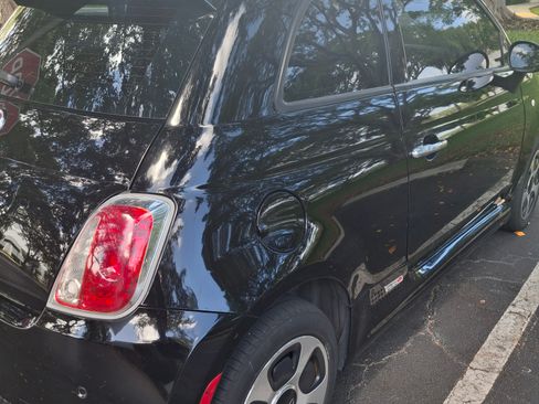 Used 2017 FIAT 500 e image 8