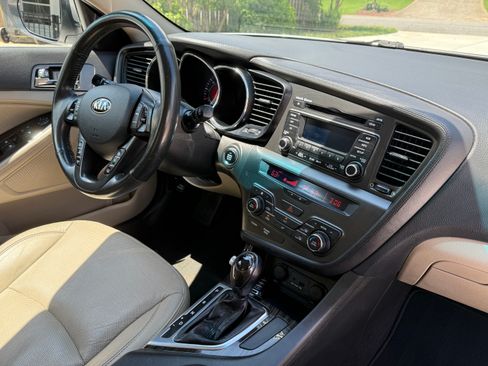 Used 2013 Kia Optima EX FWD image 17