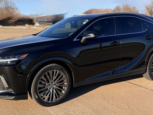 Used 2023 Lexus RX 350 w/ Accessory Package (Z1) image 1