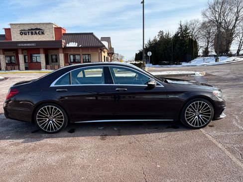 Used 2015 Mercedes-Benz S 63 AMG 4MATIC Sedan image 2