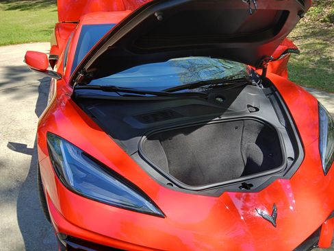 Used 2024 Chevrolet Corvette Stingray Preferred Conv w/ Stealth Interior Trim Package image 13