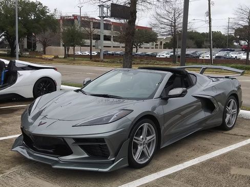 Used 2024 Chevrolet Corvette Stingray Coupe w/ Battery Protection Package image 9