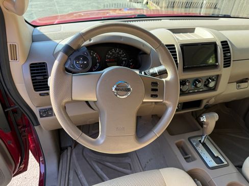 Used 2008 Nissan Frontier SE w/ SE Value Truck Pkg image 18