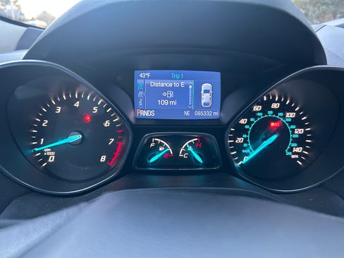 Used 2014 Ford Escape SE image 6