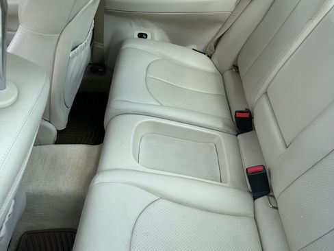 Used 2004 Mercedes-Benz CLK 320 Coupe image 9