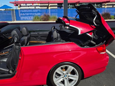 Used 2007 BMW 335i Convertible RWD image 11